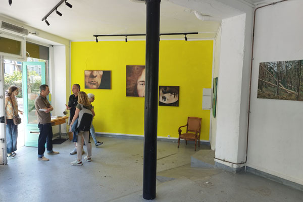 Home the floréal belleville gallery is displaying paintings by o. furter.